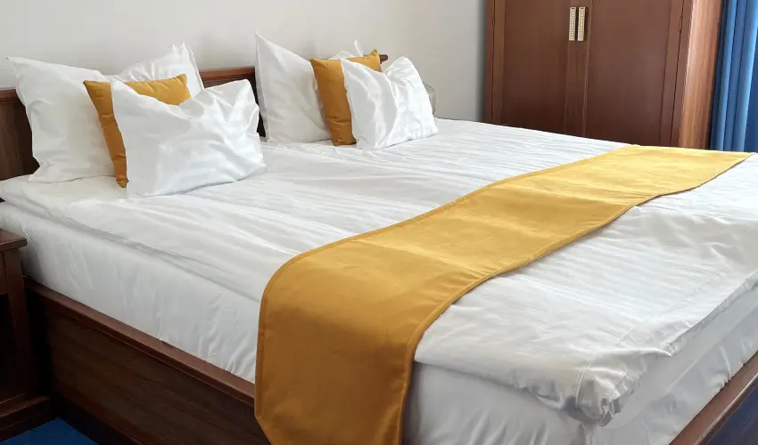 Hotel Bassiana Srvr - Augusztus 20. (min. 3 j)