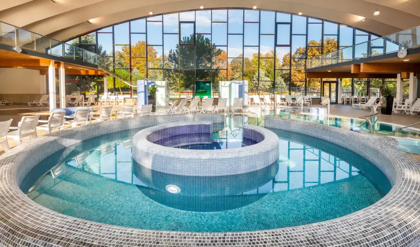 Hunguest Hotel Bke Hajdszoboszl - Augusztus 20. (min. 3 j)