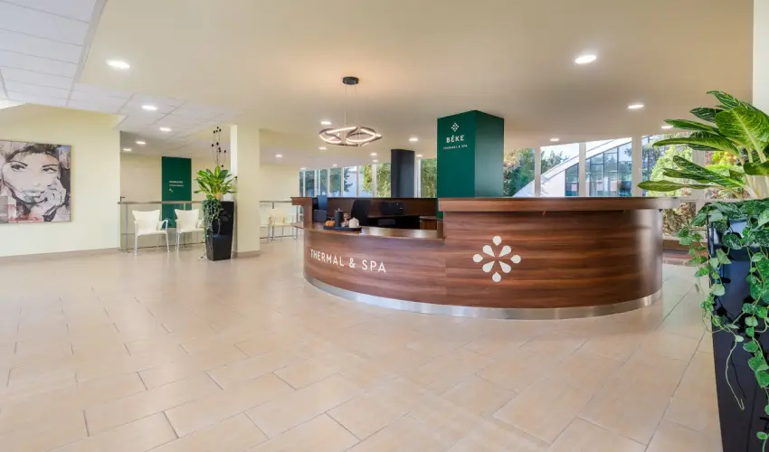 Hunguest Hotel Bke Hajdszoboszl - Augusztus 20. (min. 3 j)