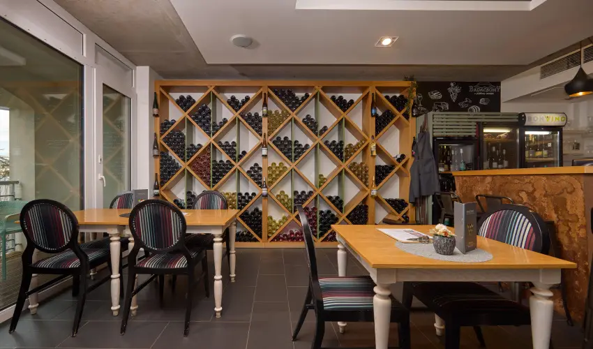 Hotel Bonvino Wine & Spa Badacsony - Augusztus 20. - teljes el�refizet�ssel (min. 2 �j)