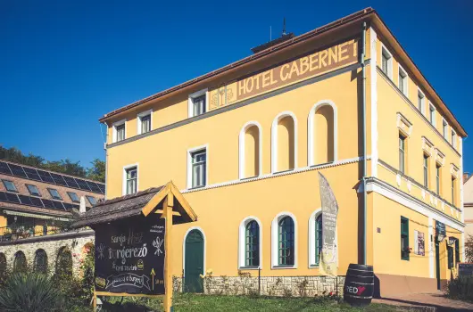 Hotel Cabernet - Augusztus 20.