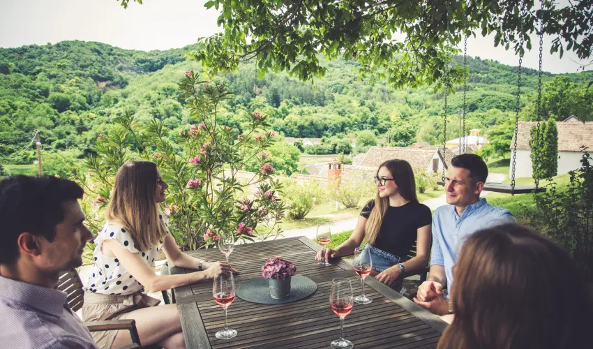 Hotel Cabernet Vill�nyk�vesd - Augusztus 20.