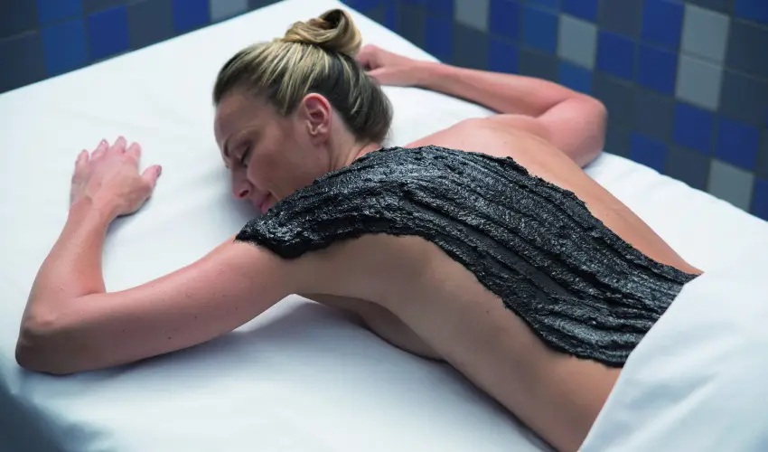 NaturMed Hotel Carbona Hvz - Augusztus 20. (min. 2 j)