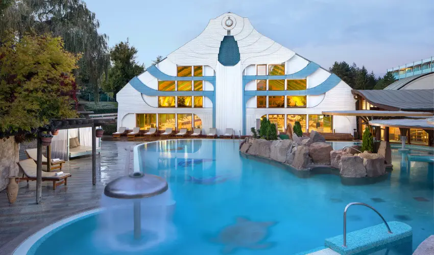 NaturMed Hotel Carbona Hvz - Augusztus 20. (min. 2 j)