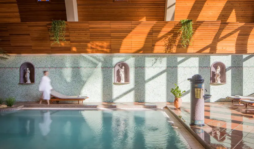 NaturMed Hotel Carbona Hvz - Augusztus 20. (min. 2 j)