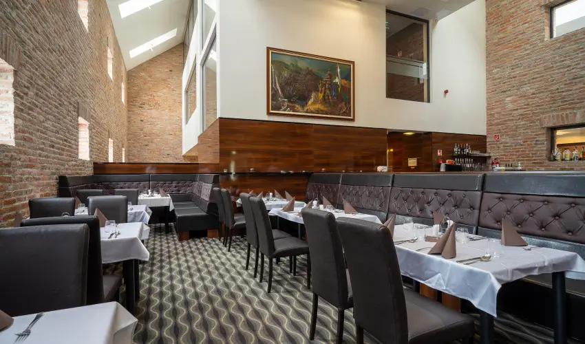 Hotel Castello & Thermal Spa Sikl�s - Augusztus 20. (min. 2 �j)