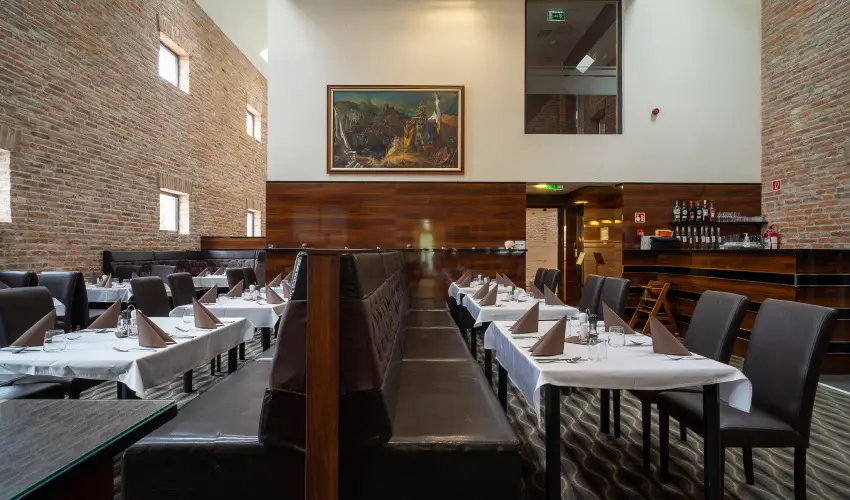 Hotel Castello & Thermal Spa Sikl�s - Augusztus 20. (min. 2 �j)