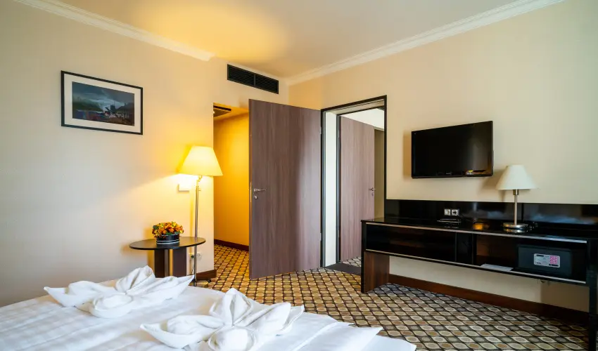 Hotel Castello & Thermal Spa Sikl�s - Augusztus 20. (min. 2 �j)