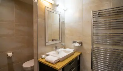 Hotel Castello & Thermal Spa Sikl�s