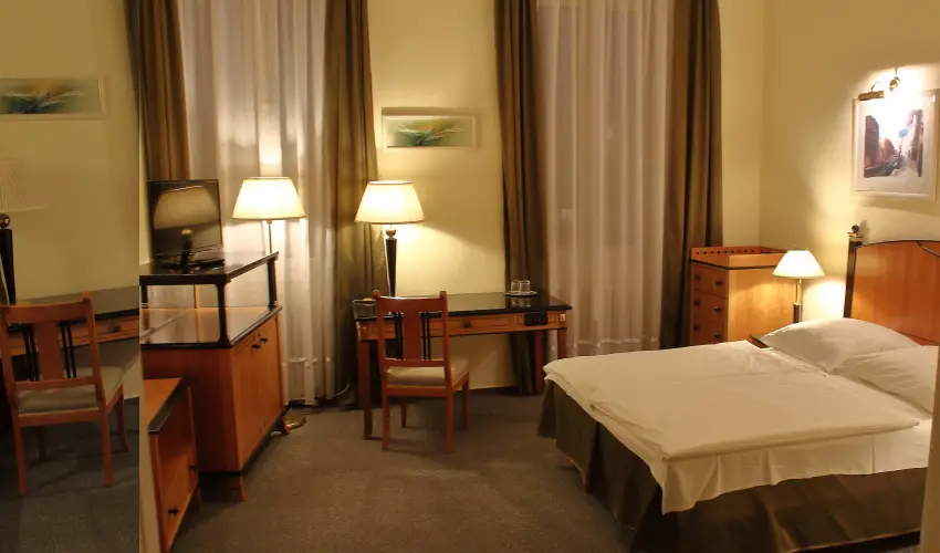 Hotel Centr�l Nagykanizsa - Augusztus 20.