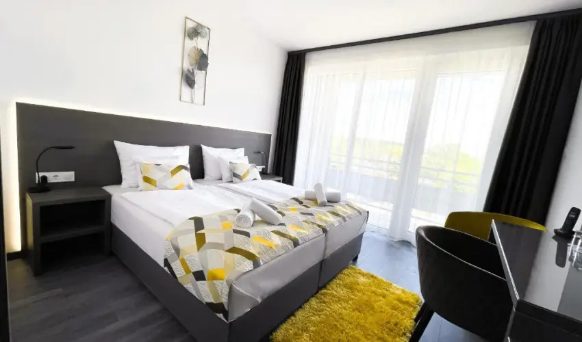 Hotel Csopak Resort & Lake Csopak - Augusztus 20.