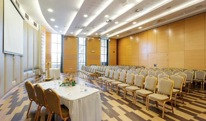 Hotel Eger & Park Eger - Augusztus 20. (min. 2 j)