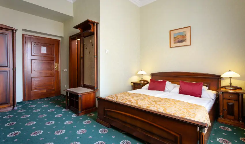 Hotel Eger & Park Eger - Augusztus 20. (min. 2 j)