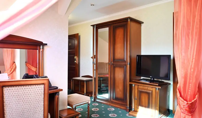 Hotel Eger & Park Eger - Augusztus 20. (min. 2 j)