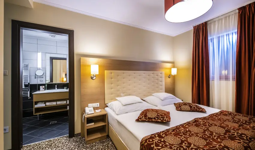 Erd�spuszta Club Hotel Debrecen - Augusztus 20.