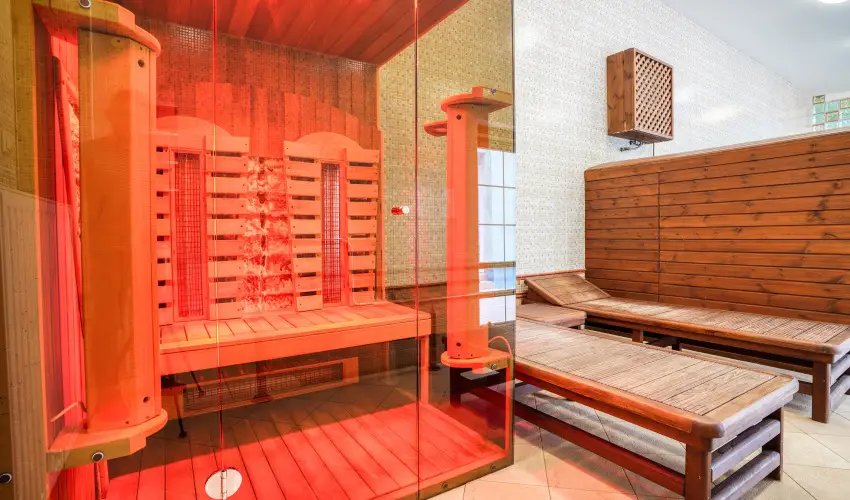 Hotel Erzs�bet H�v�z - Augusztus 20.