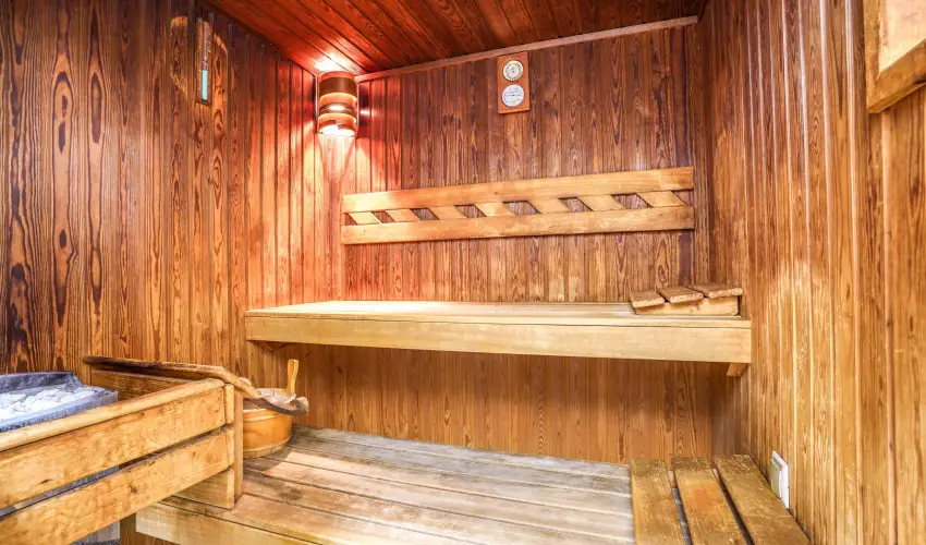 Hotel Erzs�bet H�v�z - Augusztus 20.