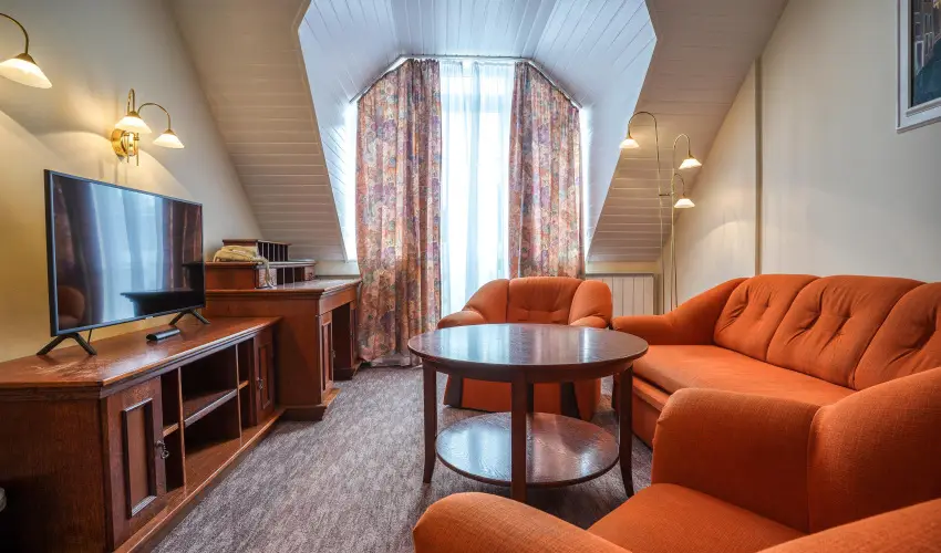 Hotel Erzs�bet H�v�z - Augusztus 20.