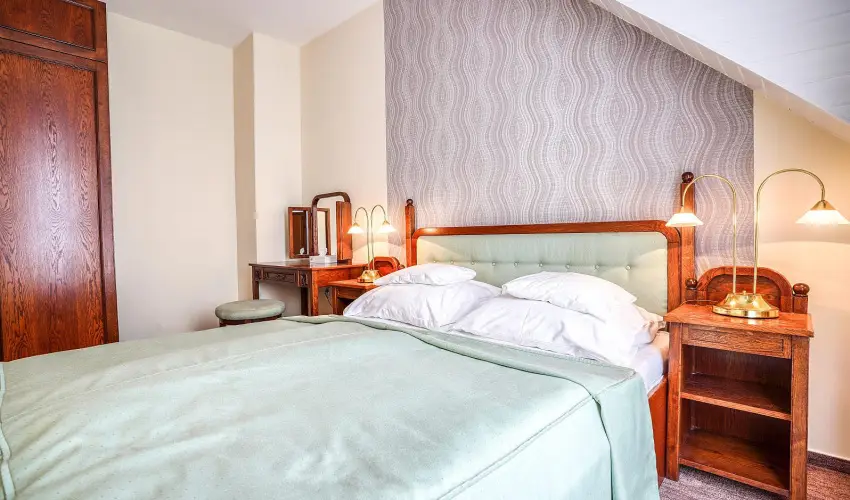 Hotel Erzs�bet H�v�z - Augusztus 20.