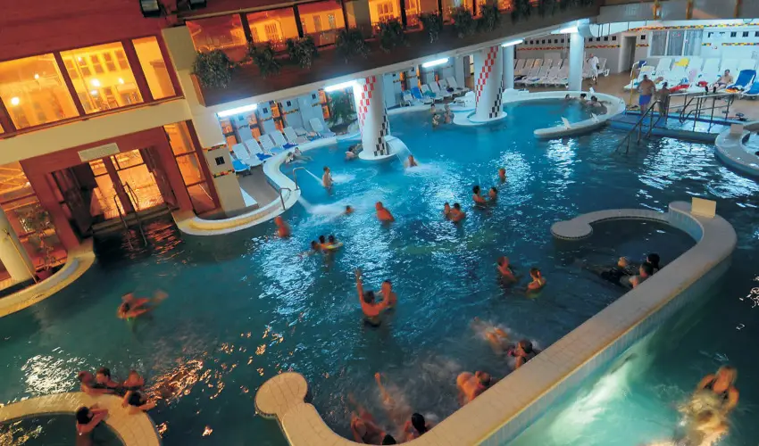 Hotel Forr�s Zalakaros Zalakaros - Augusztus 20. (min. 2 �j)