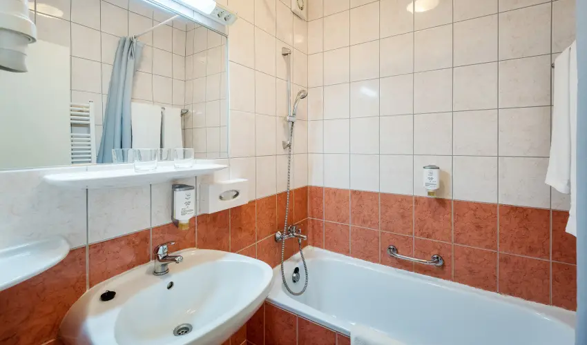 Hunguest Hotel Freya Zalakaros - Augusztus  20. (min. 3 j)