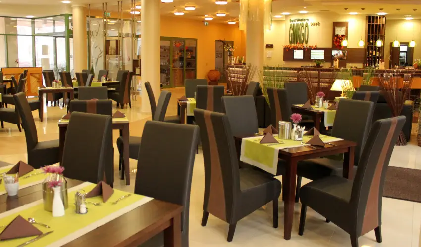 Hotel Ginkgo H�dmez�v�s�rhely - Augusztus 20.