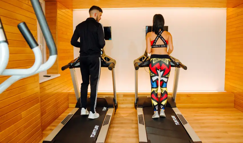 Hotel Ginkgo H�dmez�v�s�rhely - Augusztus 20.