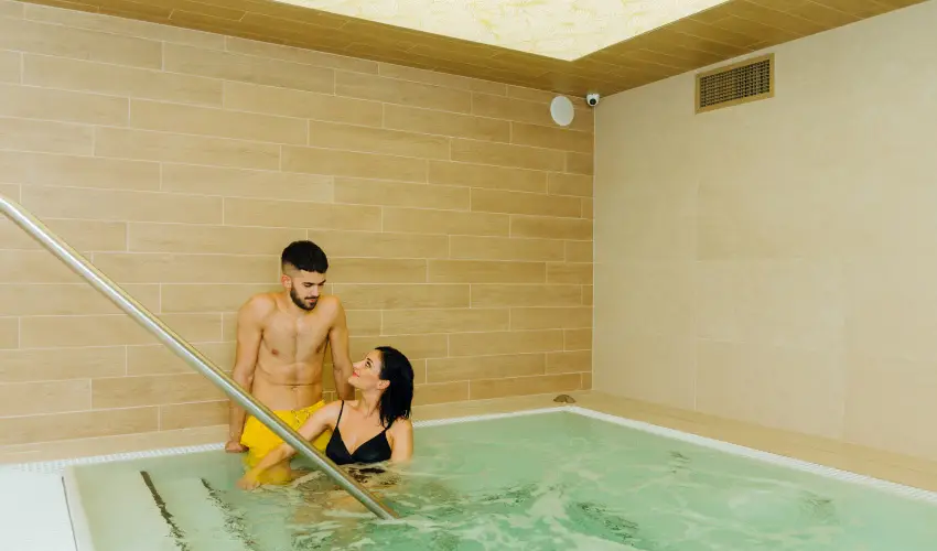 Hotel Ginkgo H�dmez�v�s�rhely - Augusztus 20.