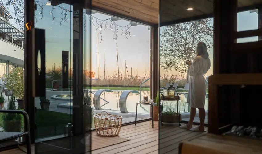Hotel Golden Lake Resort Balatonf�red - Augusztus 20.