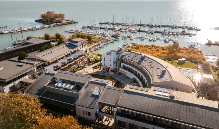Hotel Golden Lake Resort Balatonf�red - Augusztus 20.