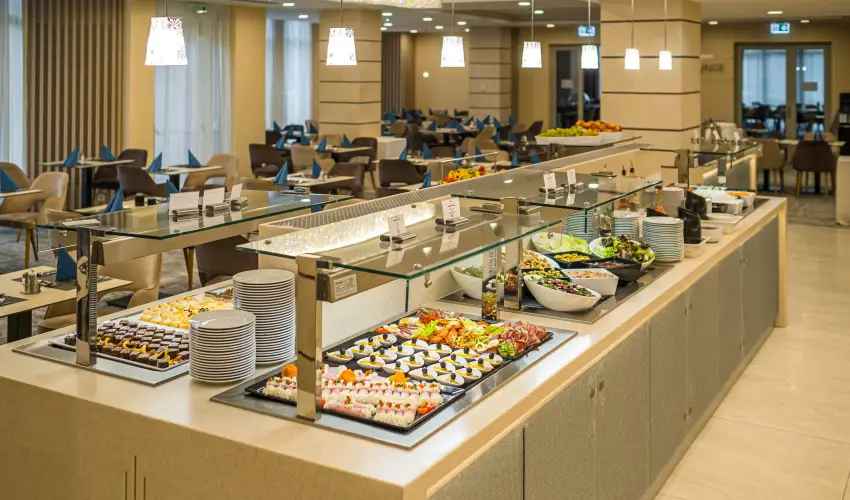 Greenfield Hotel Golf & Spa B�k, B�kf�rd� - Augusztus 20. (min. 2 �j)