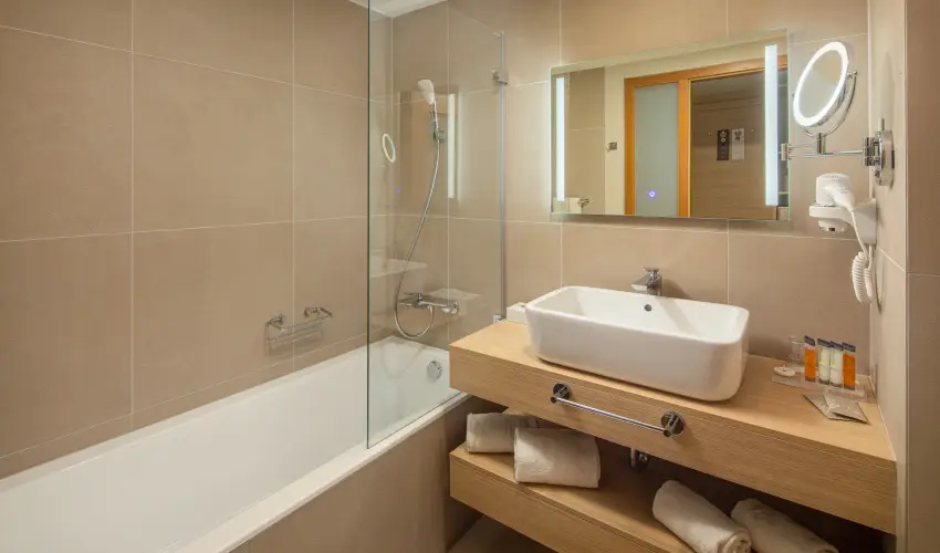 Greenfield Hotel Golf & Spa B�k, B�kf�rd� - Augusztus 20. (min. 2 �j)