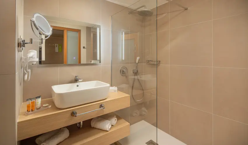 Greenfield Hotel Golf & Spa B�k, B�kf�rd� - Augusztus 20. (min. 2 �j)