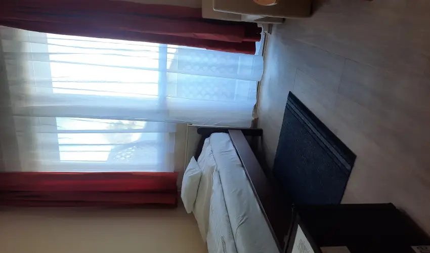 Hajnal Hotel Mez�k�vesd - Augusztus 20.