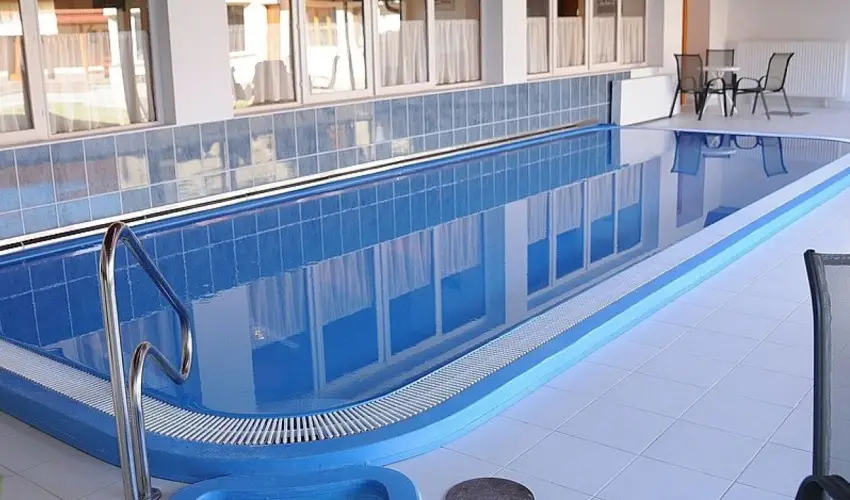 Hotel Hal�szkert Badacsony - Augusztus 20. (min. 2 �j)