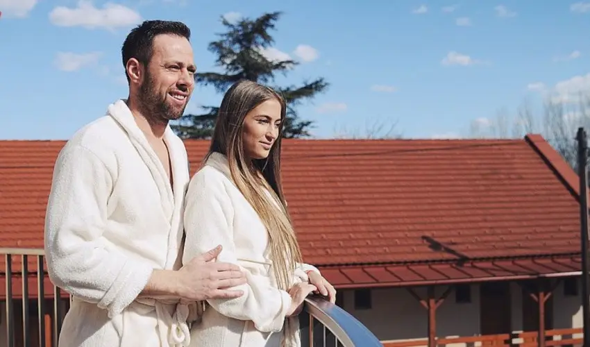 Hotel Hal�szkert Badacsony - Augusztus 20. (min. 2 �j)