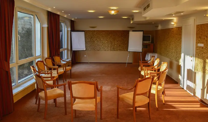 Hasik Hotel D�br�nte - Augusztus 20.