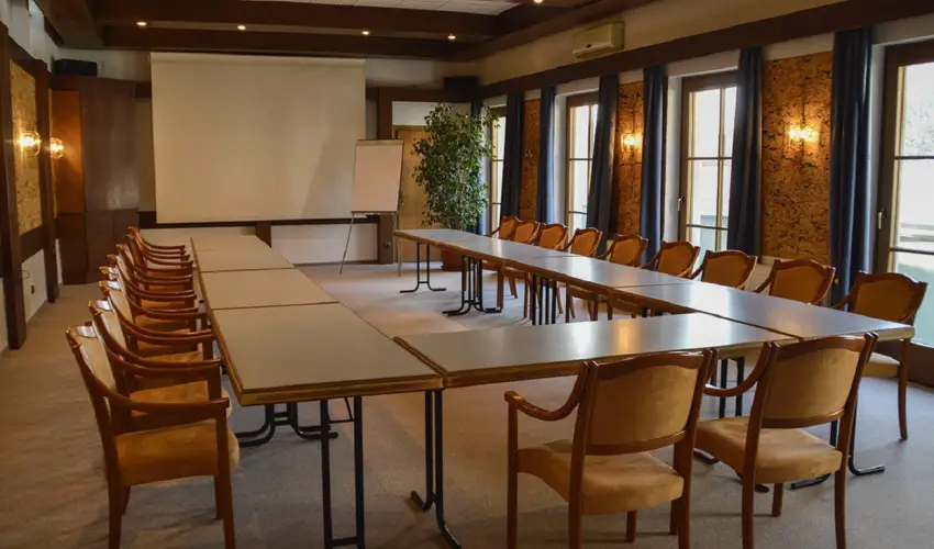 Hasik Hotel D�br�nte - Augusztus 20.