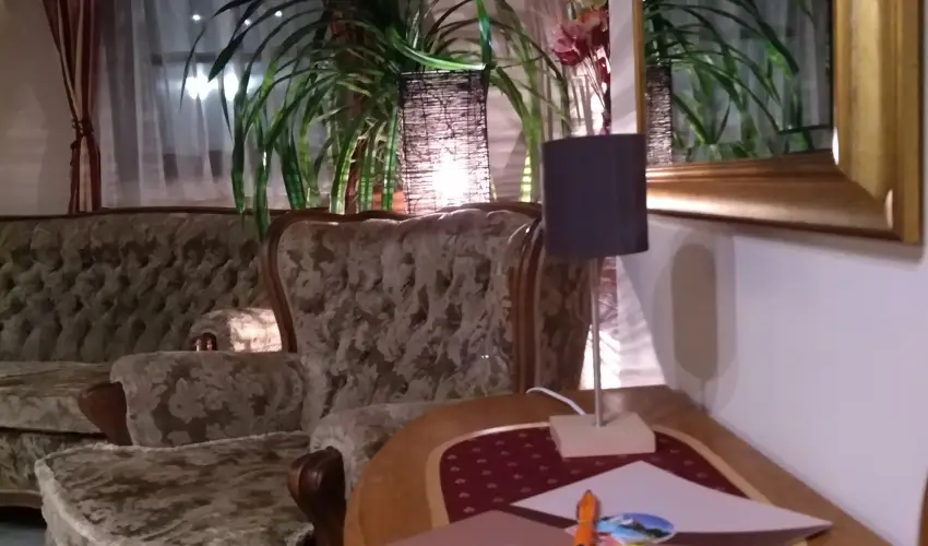 Hasik Hotel D�br�nte - Augusztus 20.