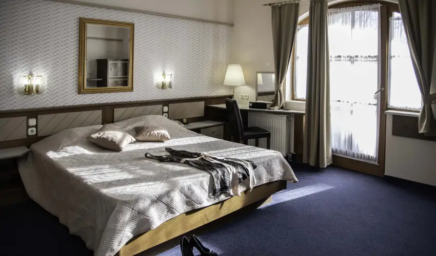 Hasik Hotel D�br�nte - Augusztus 20.
