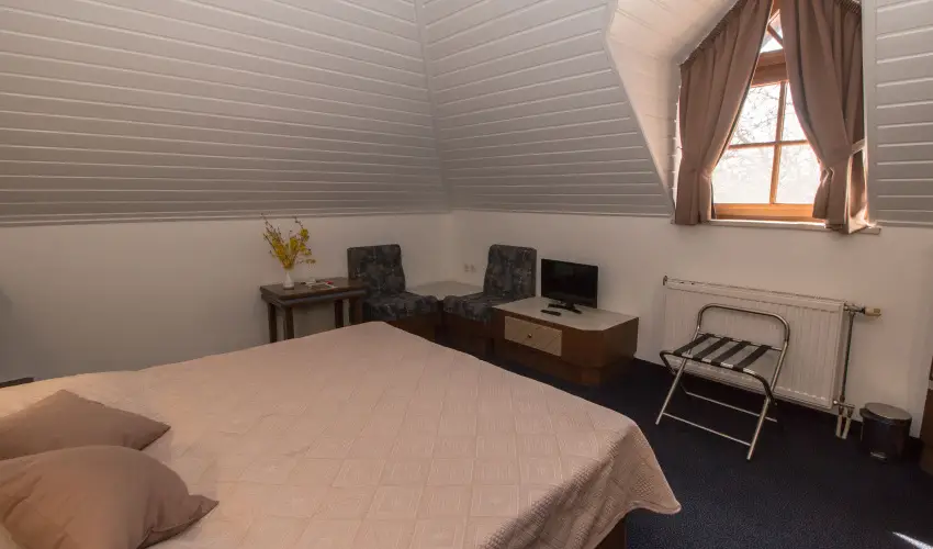 Hasik Hotel D�br�nte - Augusztus 20.