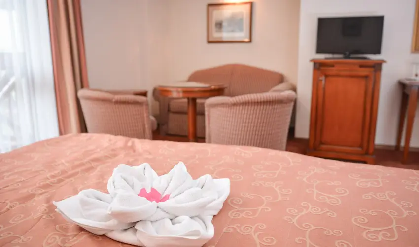 Hasik Hotel D�br�nte - Augusztus 20.