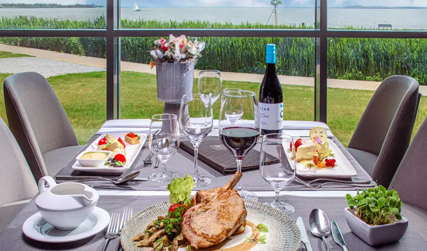 Hotel Helikon Keszthely - Augusztus 20.