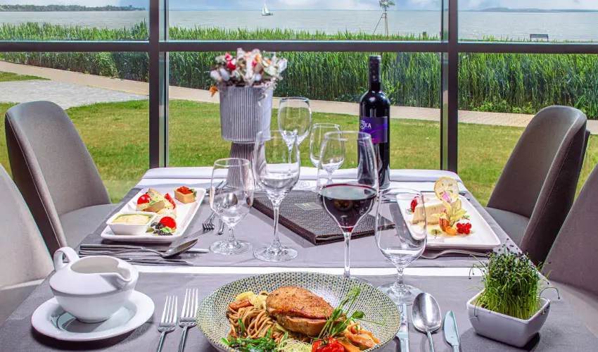 Hotel Helikon Keszthely - Augusztus 20.