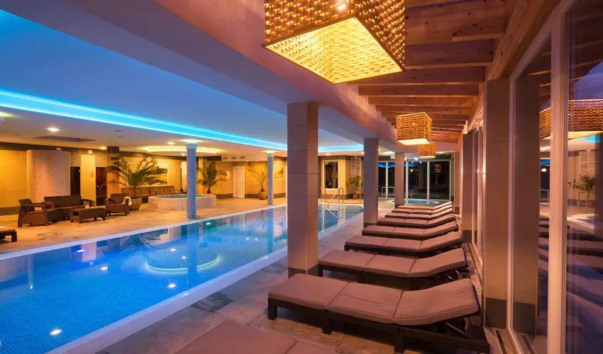 Hotel Honti Wellness s Konferencia Szlloda Visegrd - Augusztus 20. (min. 3 j)