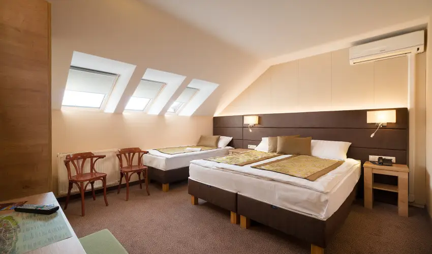 Hotel Honti Wellness s Konferencia Szlloda Visegrd - Augusztus 20. (min. 3 j)