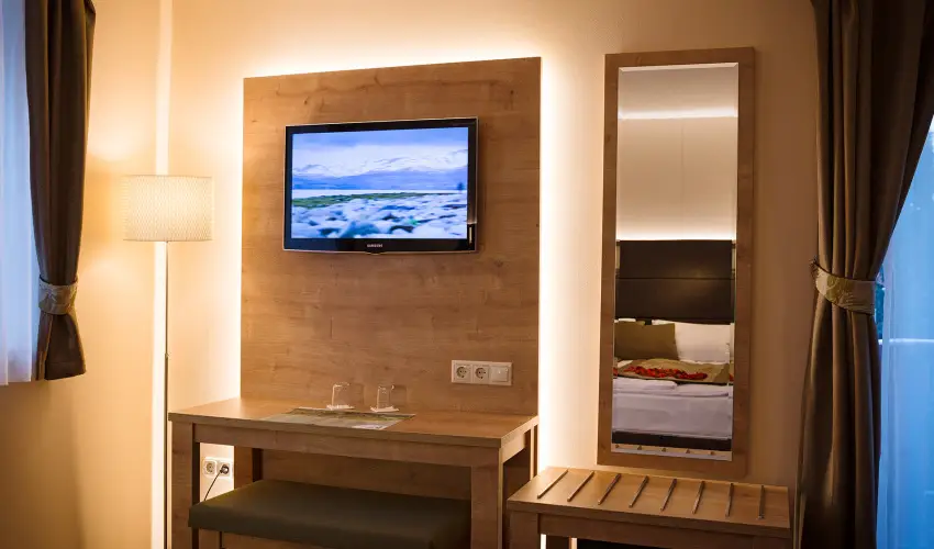 Hotel Honti Wellness s Konferencia Szlloda Visegrd - Augusztus 20. (min. 3 j)