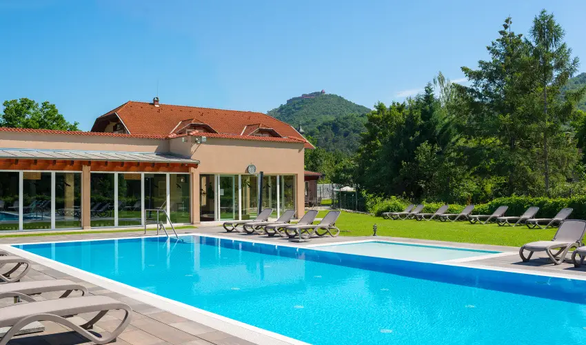 Hotel Honti Wellness s Konferencia Szlloda Visegrd - Augusztus 20. (min. 3 j)