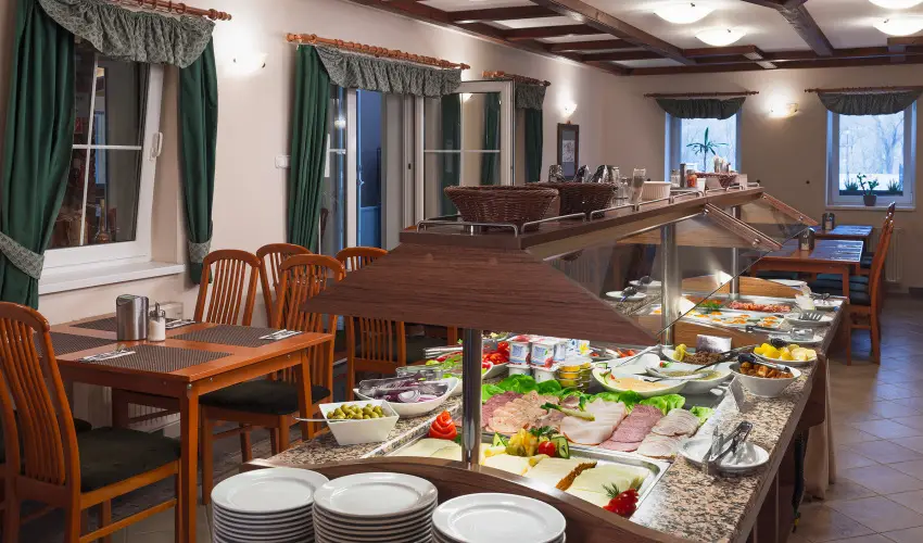 Hotel Honti Wellness �s Konferencia Sz�lloda Visegr�d - Augusztus 20. (min. 3 �j)