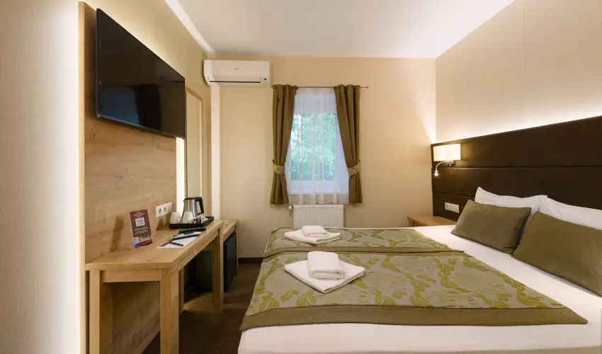 Hotel Honti Wellness �s Konferencia Sz�lloda Visegr�d - Augusztus 20. (min. 3 �j)